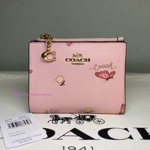 COACH SNAP CARD CASE WALLET WITH BUTTERFLY PRINT (COACH 2414) 🦋